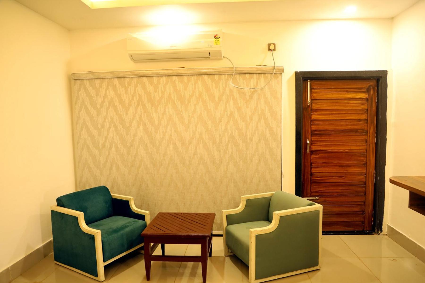 Panna Tiger Resort- Riverside Property Rājgarh 외부 사진